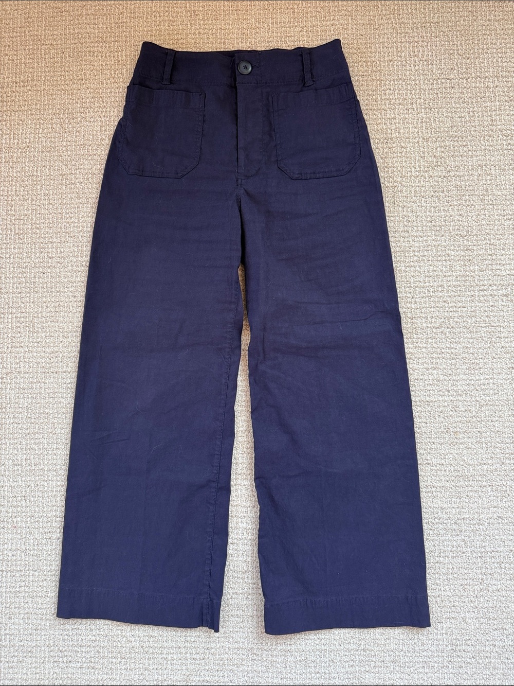 Anthropologie Maeve ‘Colette’ Navy Wide-Leg Pants with Strawberry Back Pockets - Picture 3 of 5